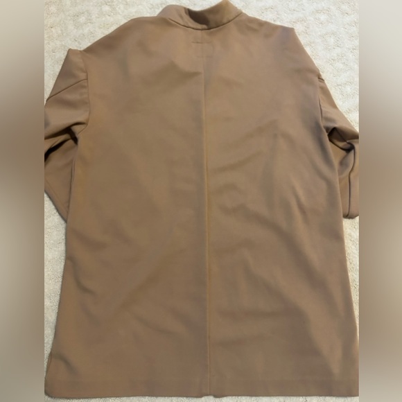 Women’s blazer, size M, color tan - Picture 4 of 7